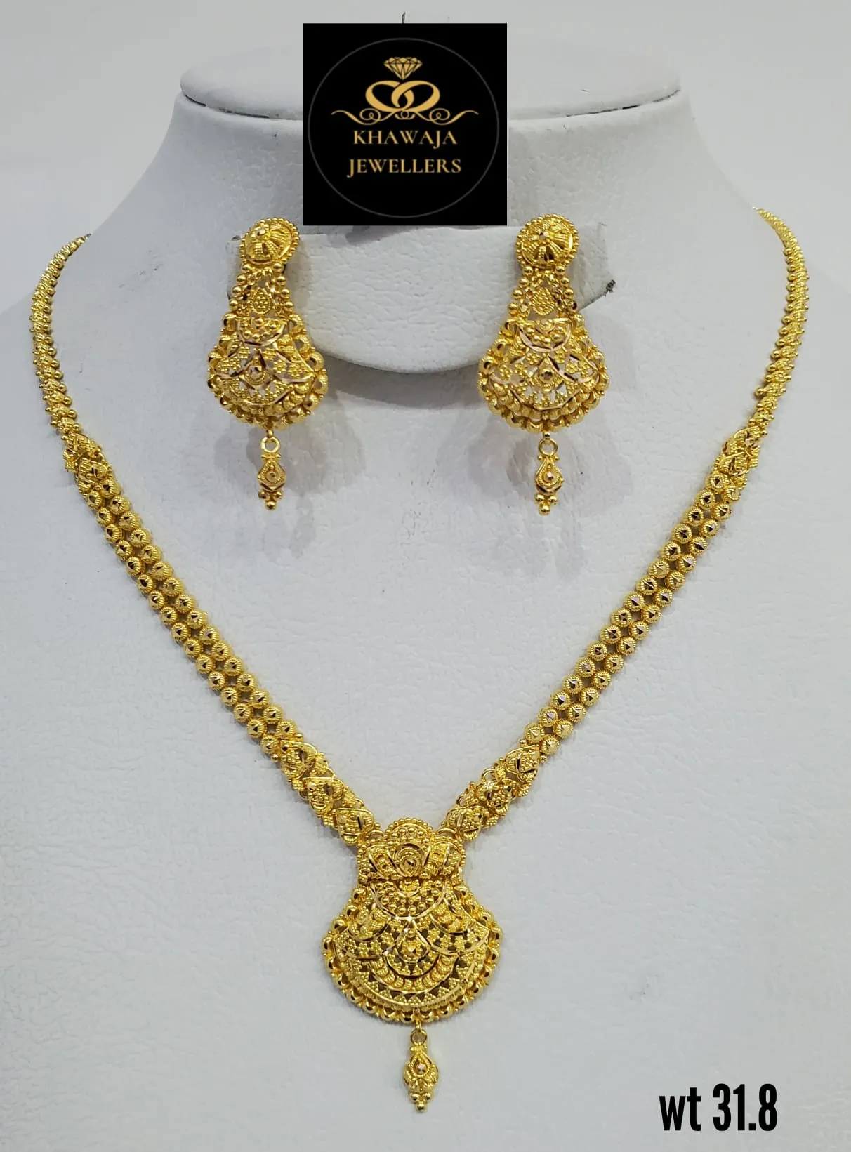 Necklace Sets Item 23